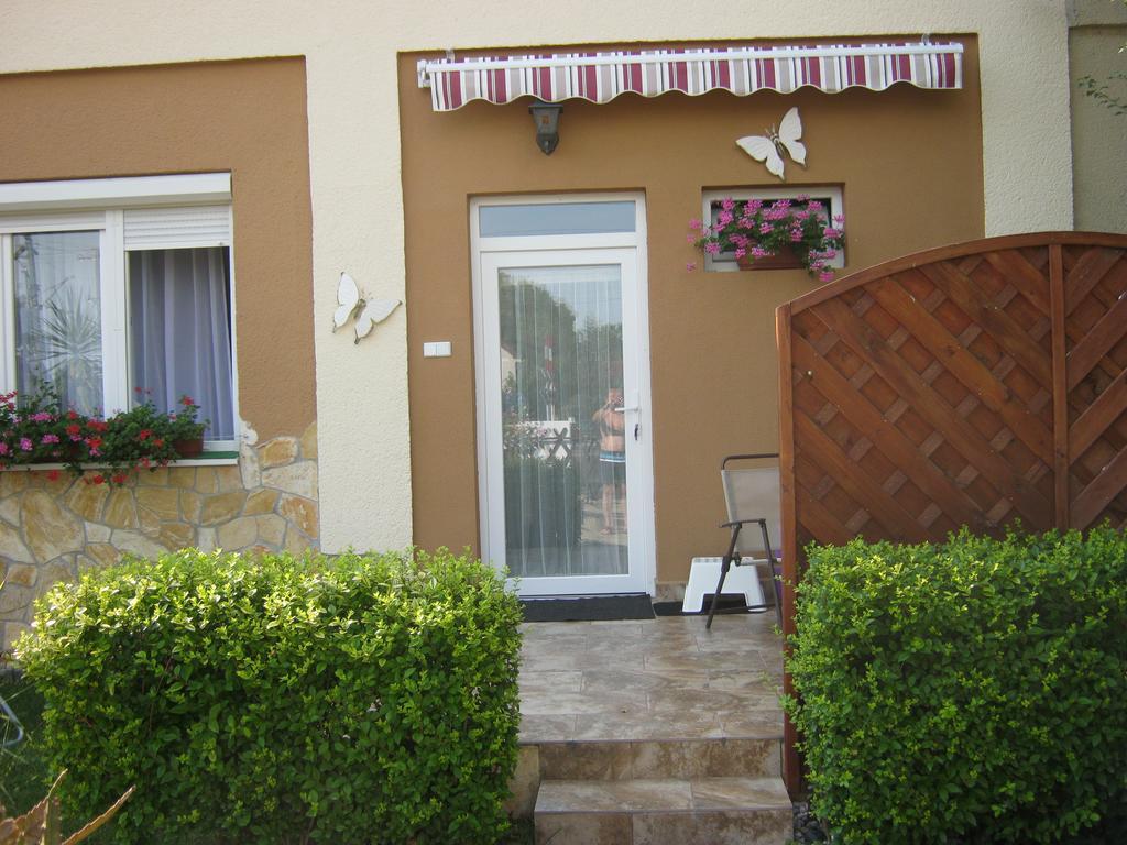 Kitti Apartman Balatonboglár Pokoj fotografie